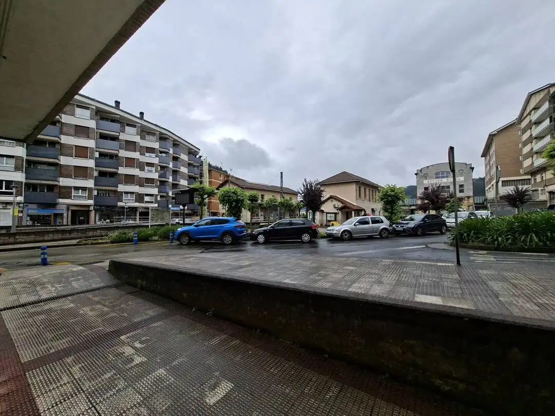 Local comercial en venda a Berriz