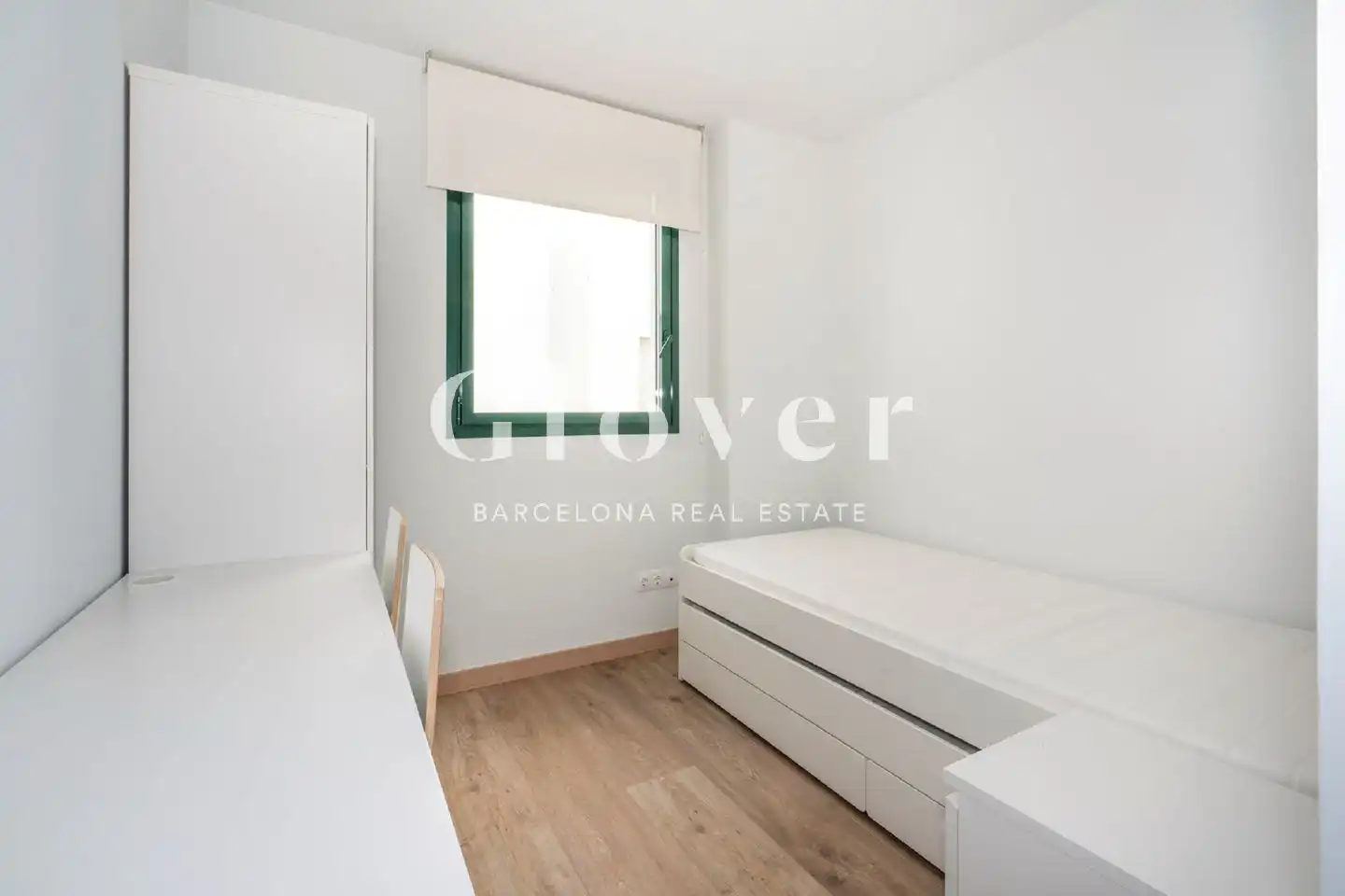 Habitación de Piso en venta en Barcelona con Aire acondicionado y Calefacción