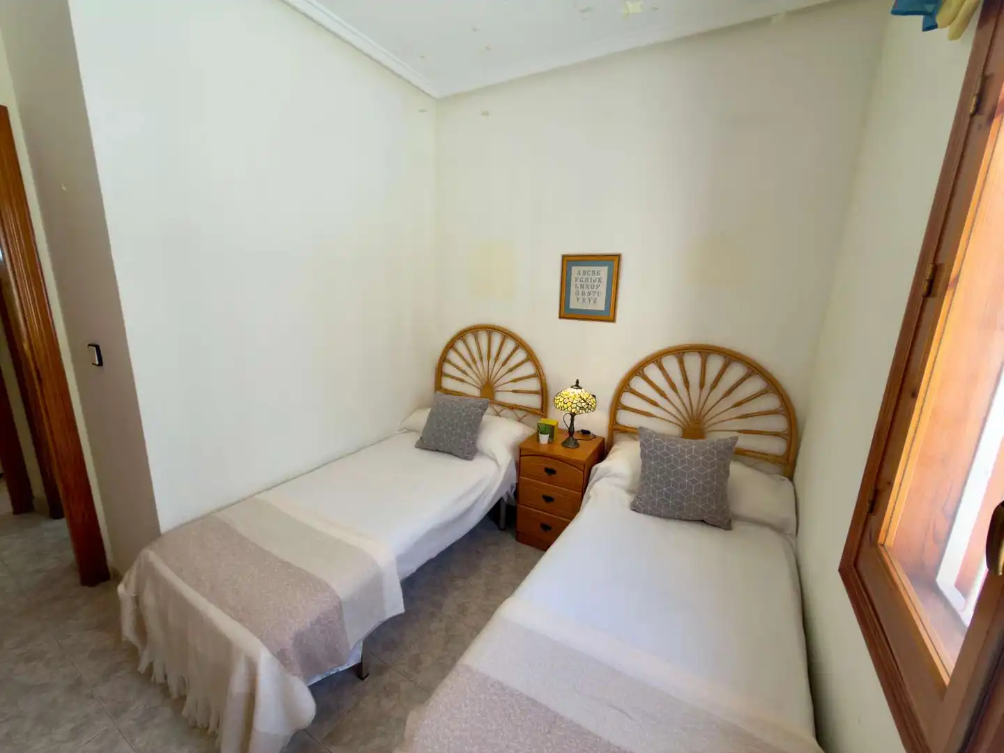 Dormitori de Casa o xalet en venda en Torrevieja amb Traster, Piscina i Moblat