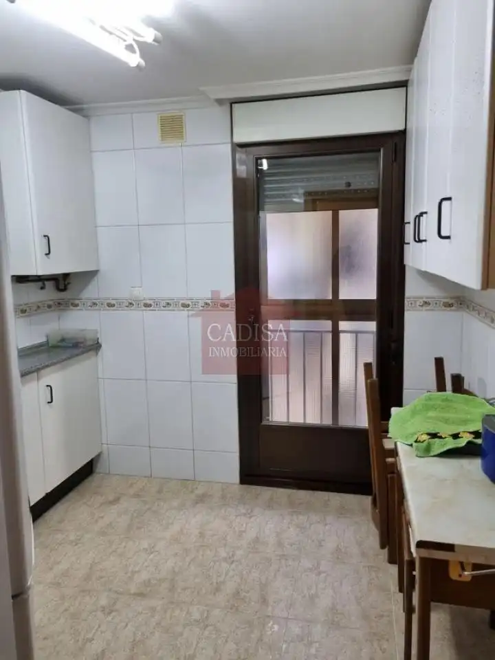 Kitchen of Flat for rent in Salamanca  with Heating, Parquet flooring and Furnished