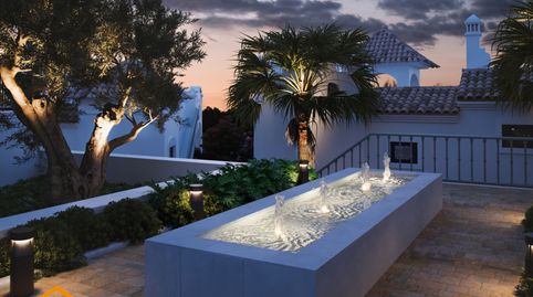 VIVE EN CONEXIÓN: EXCLUSIVAS VIVIENDAS EN PRIMERA LÍNEA DE GOLF EN ESTEPONA