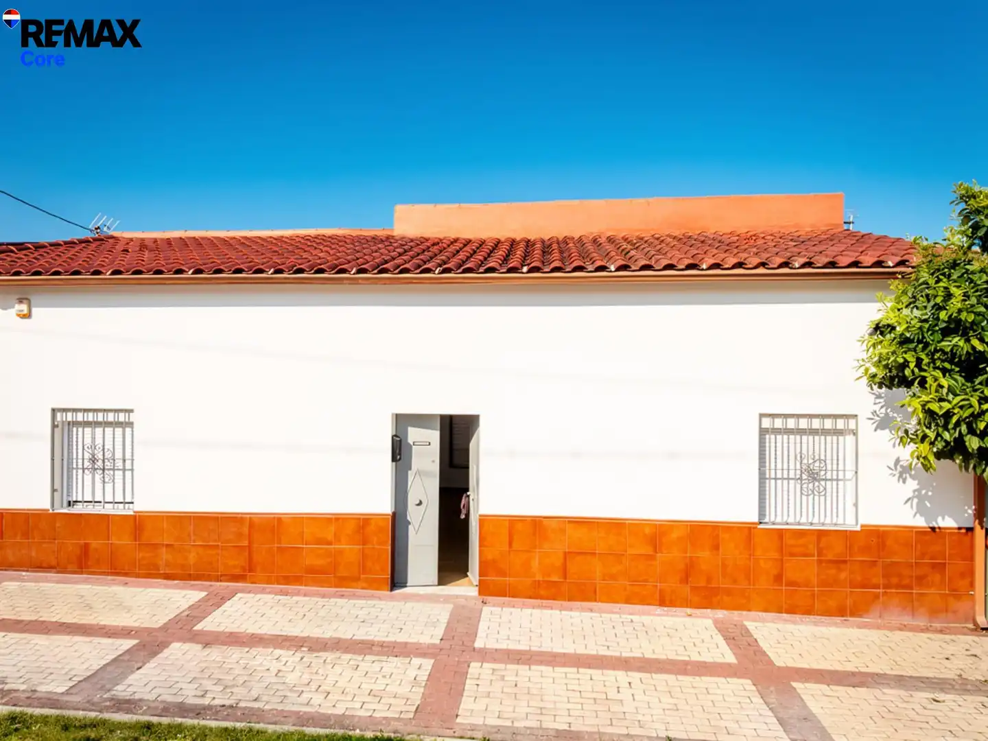 Vista exterior de Casa o chalet en venta en La Albuera con Trastero