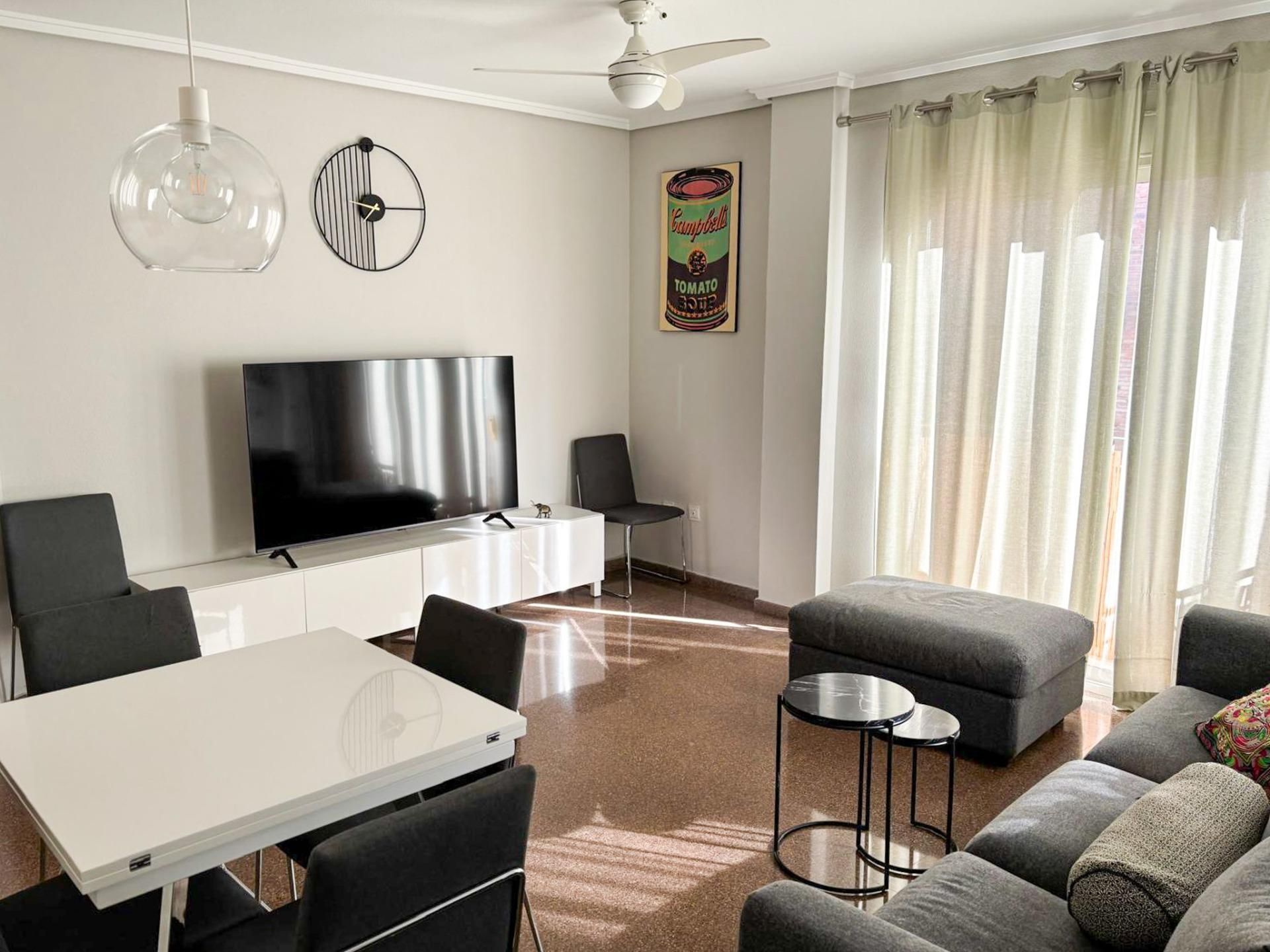 Sala d'estar de Pis de lloguer en  Valencia Capital amb Aire condicionat, Calefacció i Balcó