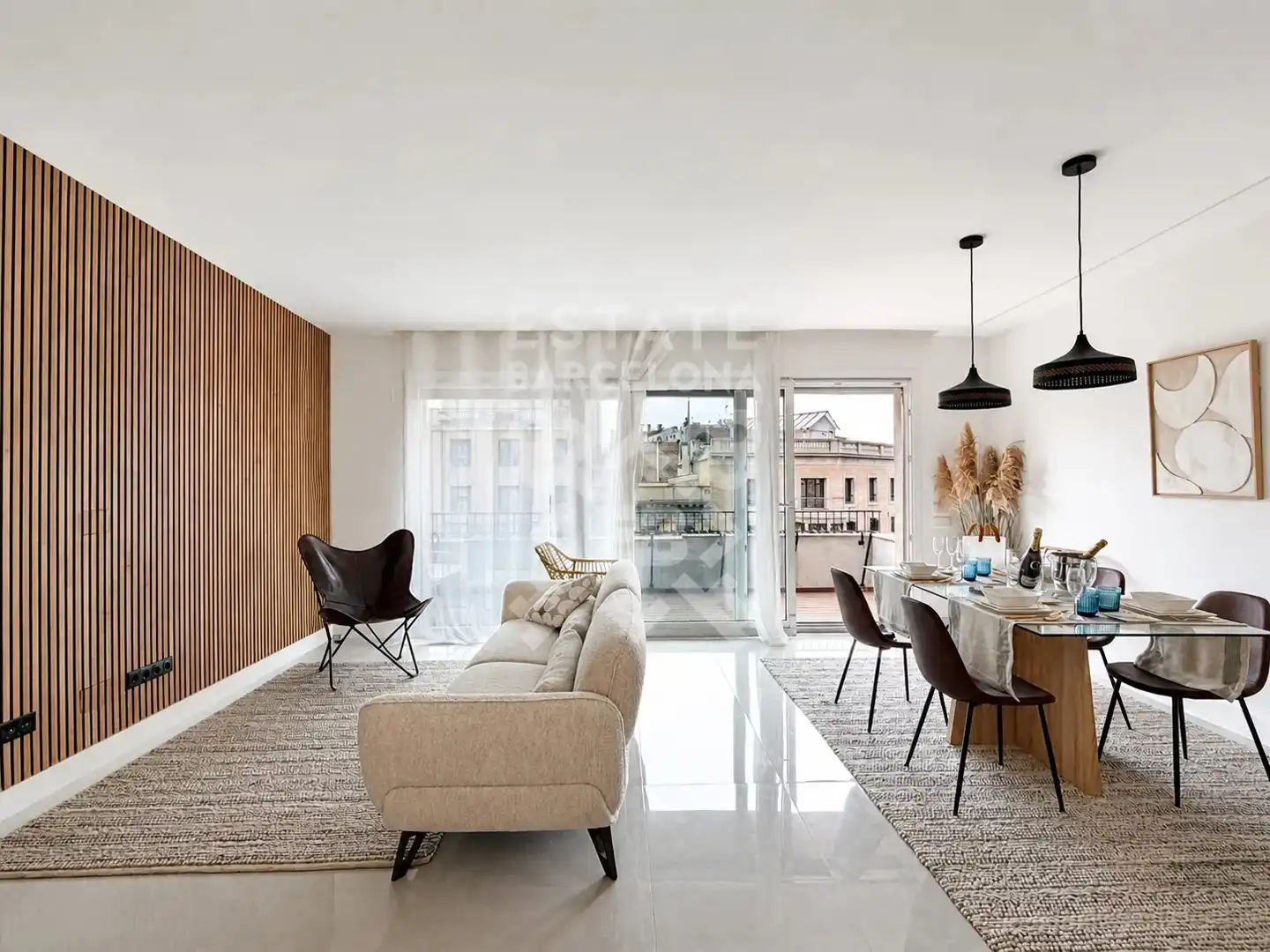 Sala d'estar de Àtic en venda en Barcelona amb Aire condicionat, Terrassa i Moblat