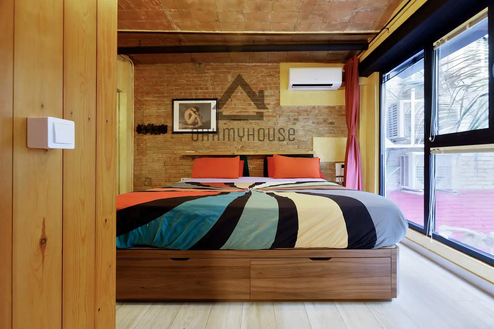 Bedroom of Duplexes for sale in Barcelona  with Air Conditioner, Parquet flooring and Terrace