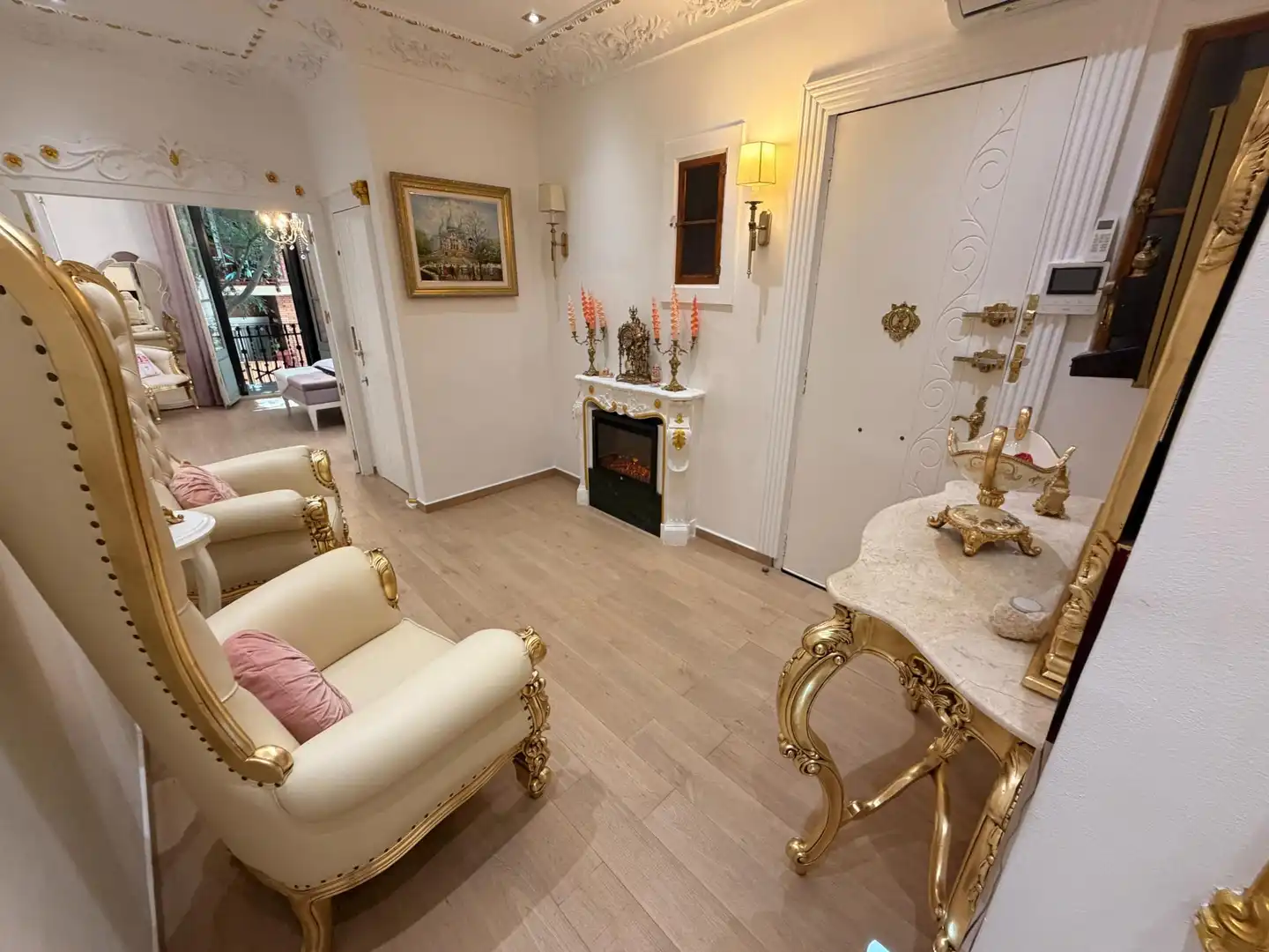 Wohnzimmer von Maisonette zum Verkauf in Barcelona mit Klimaanlage, Terrasse und Balkon