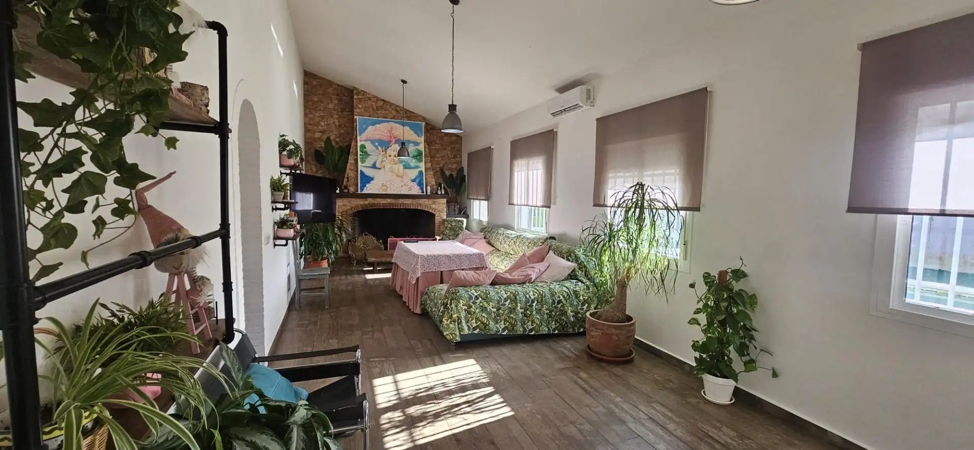 Living room of Country homes for sale in Gibraleón