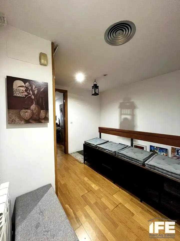 Ground floor for sale in Alagón