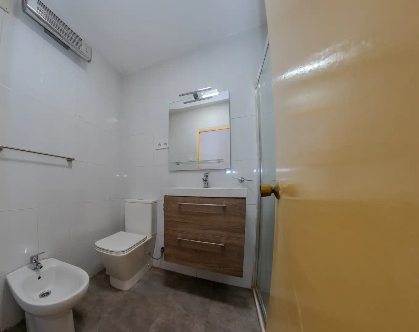 Baño de Piso en venta en Murcia con Aire acondicionado
