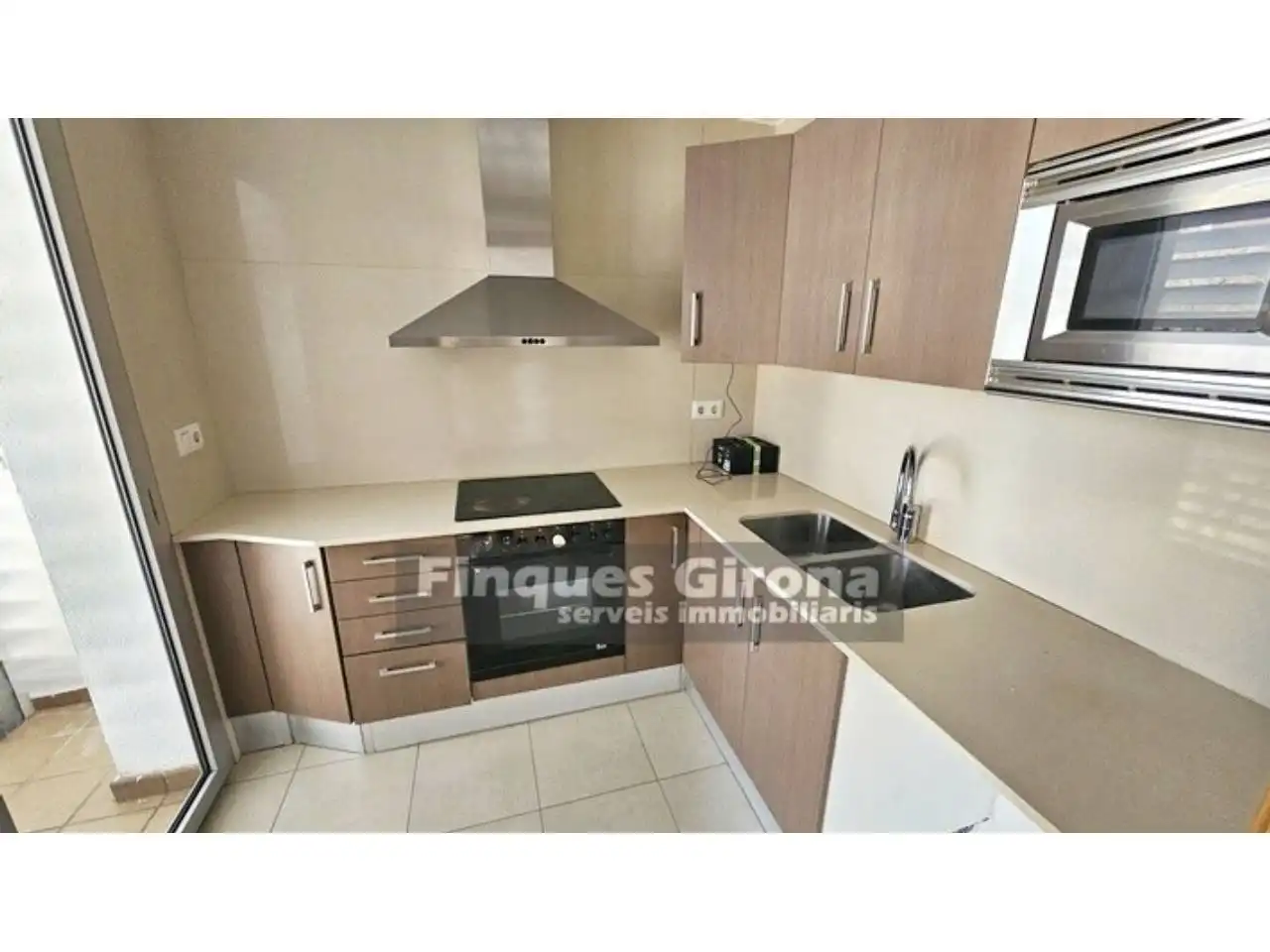 Cocina de Piso en venta en Girona con Aire acondicionado, Calefacción y Parquet
