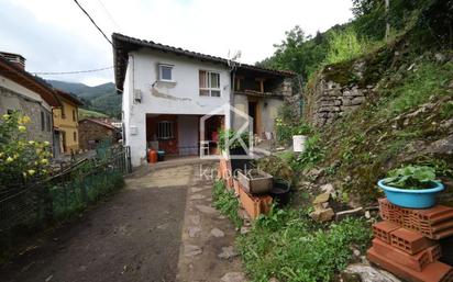 Vista exterior de Casa o xalet en venda en Aller