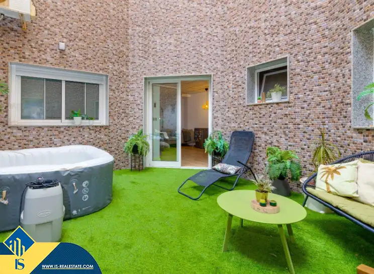Terrace of Duplexes for sale in Torrevieja  with Terrace, Storage room and Furnished