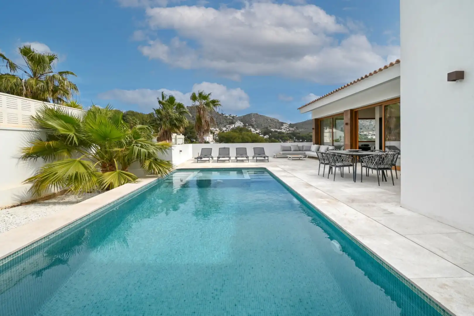 Chalet con piscina en venta en El Portet - Pla de Mar