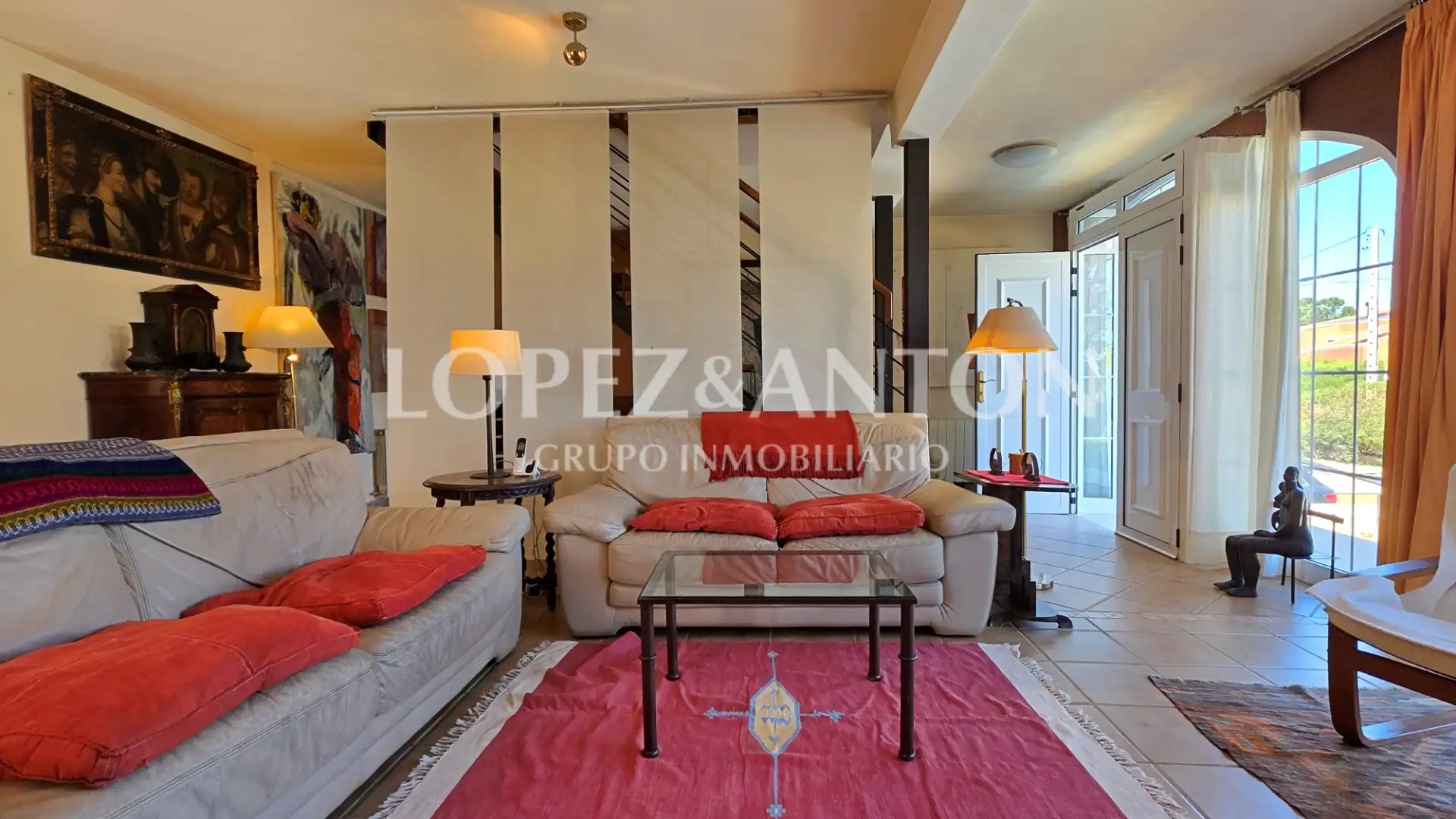 Living room of Houses for sale in L'Eliana  with Air Conditioner, Heating and Private garden