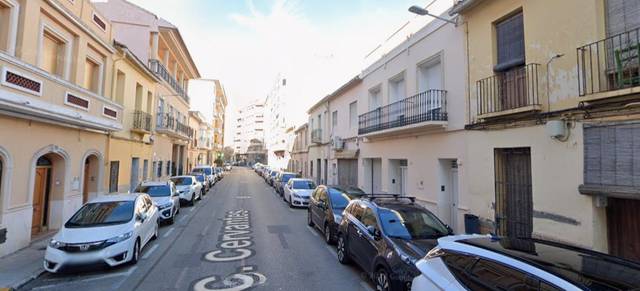 Local comercial en Venta en Calle Cervantes en Corea