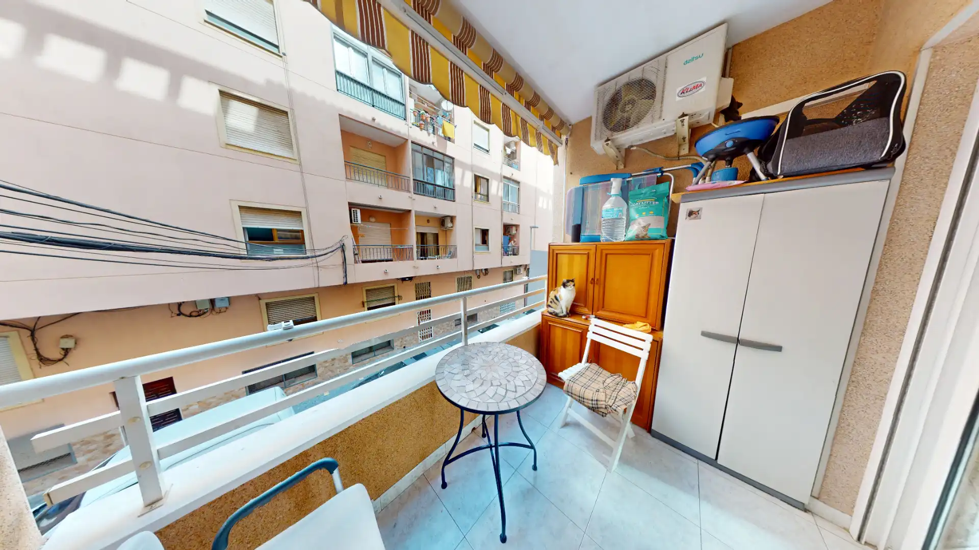 Terrassa de Pis en venda en Torrevieja amb Aire condicionat, Calefacció i Moblat
