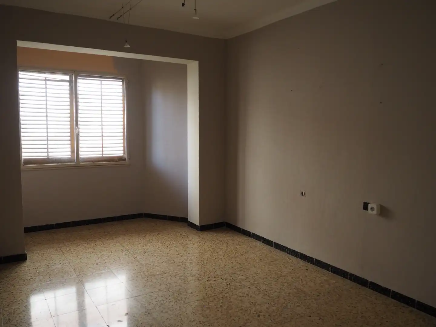 Habitación de Piso en venta en Flix con Aire acondicionado