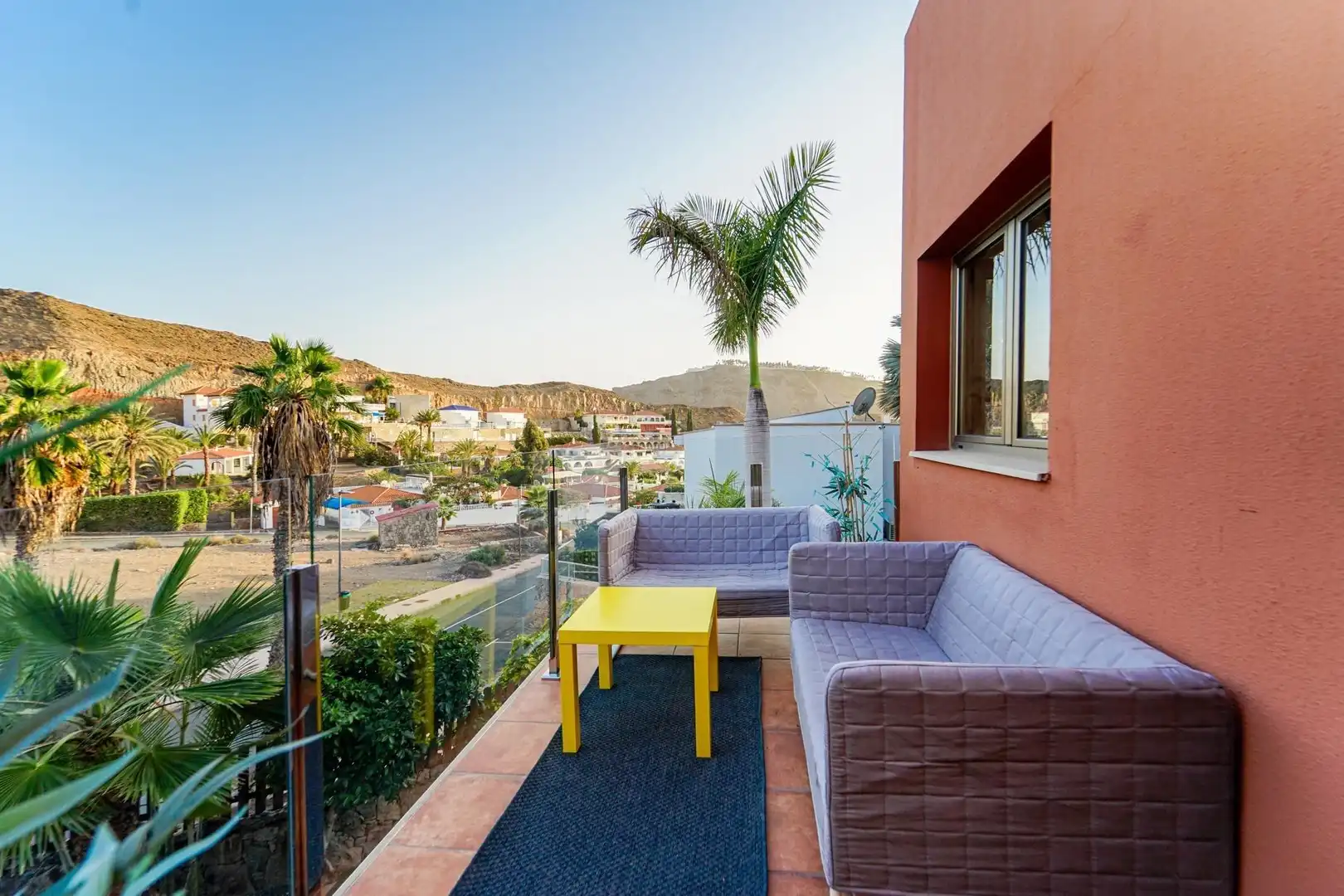 Terrassa de Casa o xalet en venda en Mogán amb Aire condicionat, Jardí privat i Terrassa