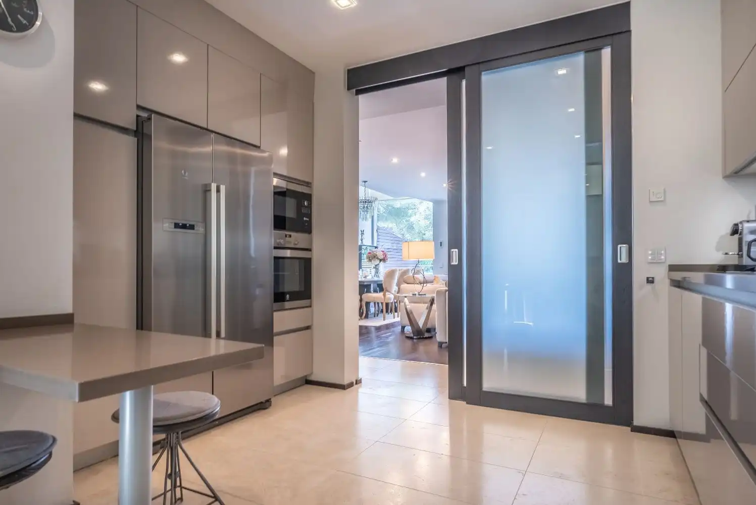 Cocina de Casa adosada en venta en Marbella con Aire acondicionado, Jardín privado y Terraza