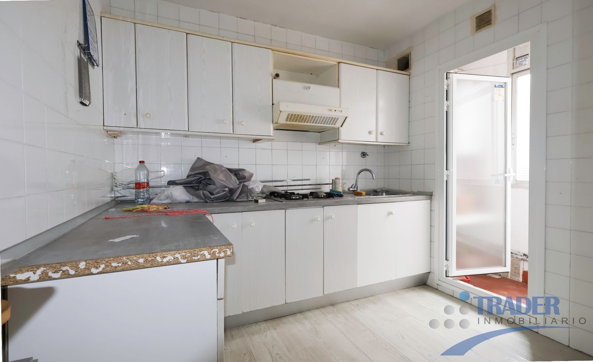 Kitchen of Flat for sale in Alcorcón  with Terrace and Balcony
