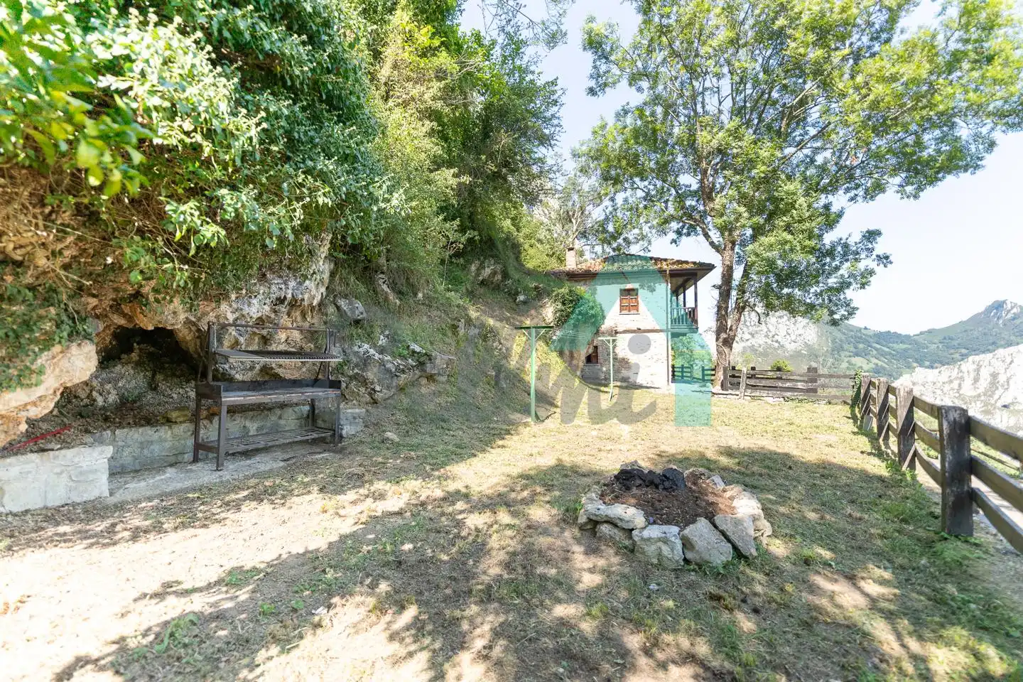 Casa o chalet en venta en Morcín con Jardín privado, Terraza y Balcón