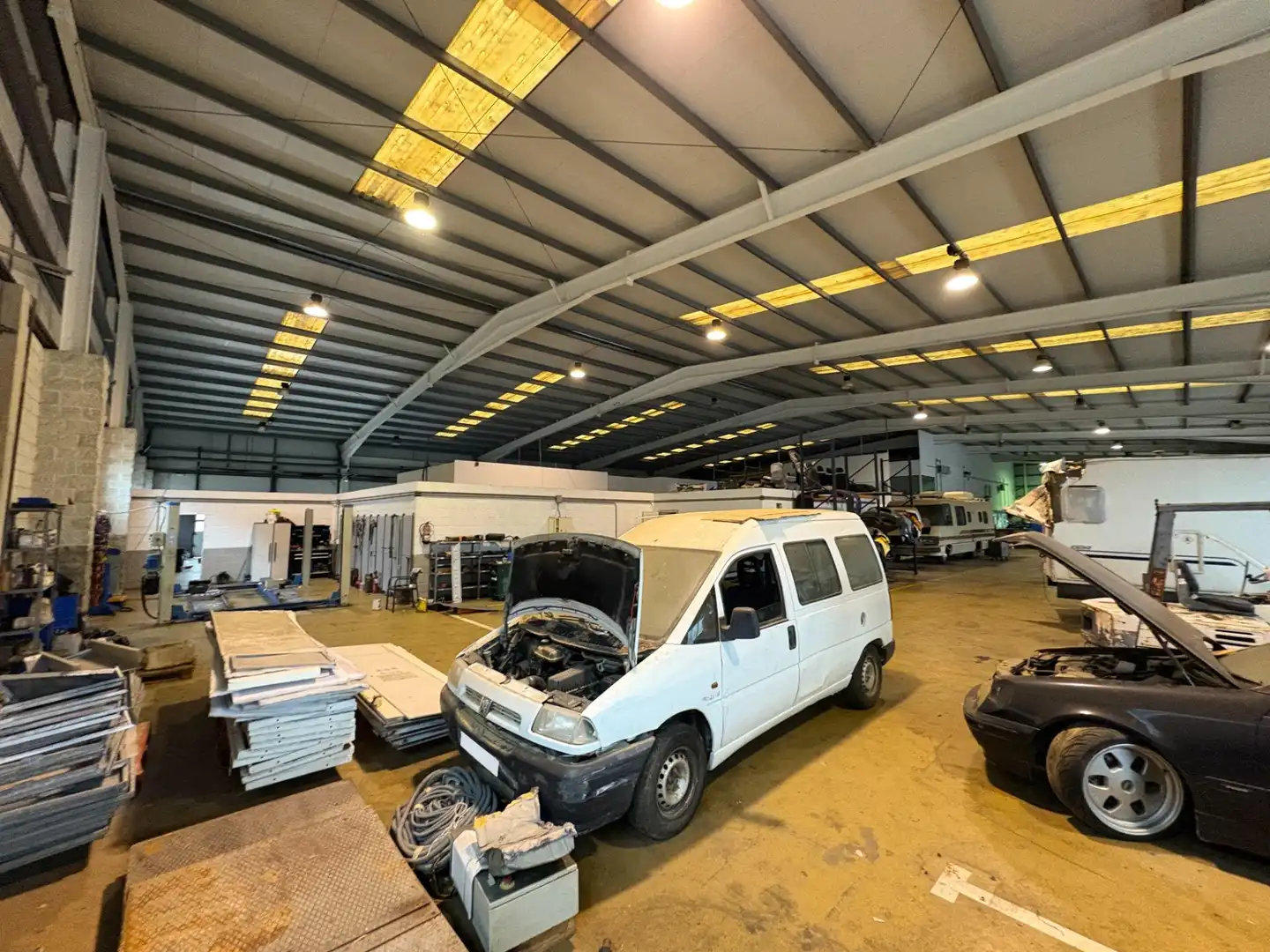 Industrial building for sale in Los Pinos, imagen 36