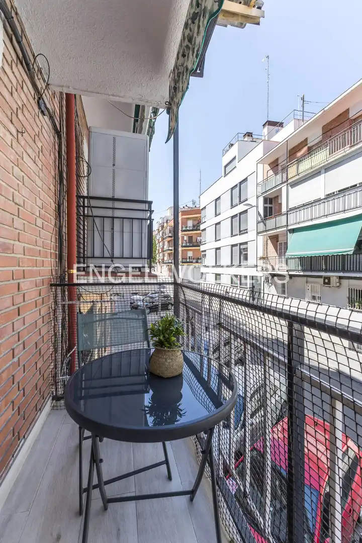 Terrassa de Pis en venda en Madrid amb Aire condicionat, Calefacció i Terrassa