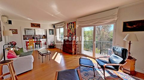 VIVIENDA CON CUATRO DORMITORIOS, 2 BAÑOS Y TERRAZA EN CALLE FLORESTÁN AGUILAR