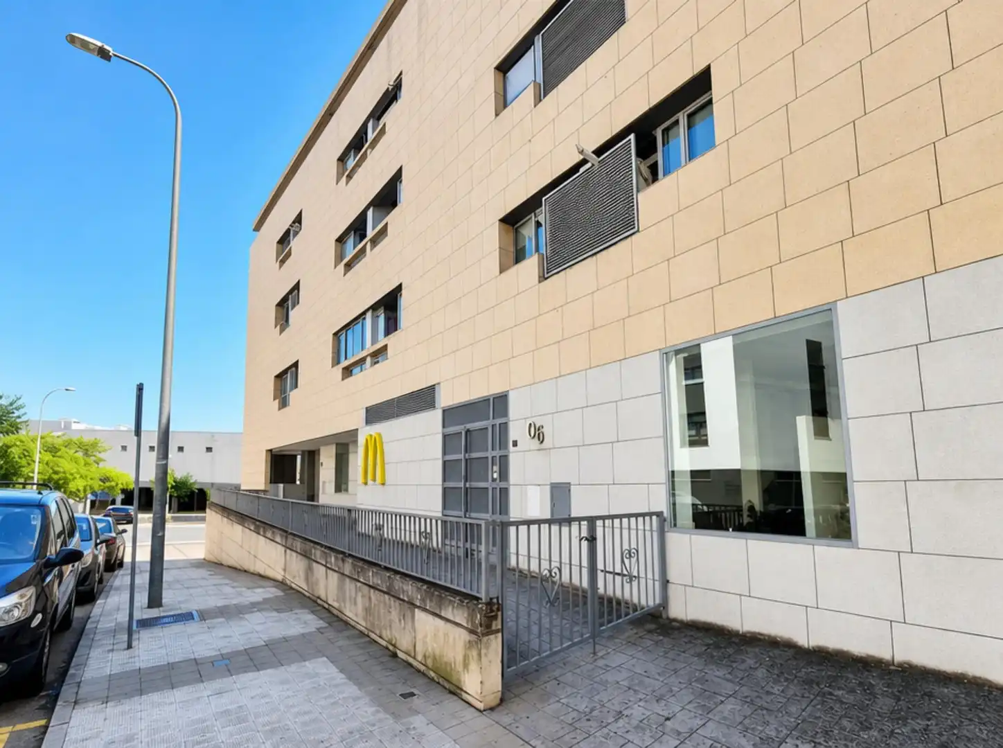 Vista exterior de Piso en venta en Plasencia con Aire acondicionado, Calefacción y Parquet