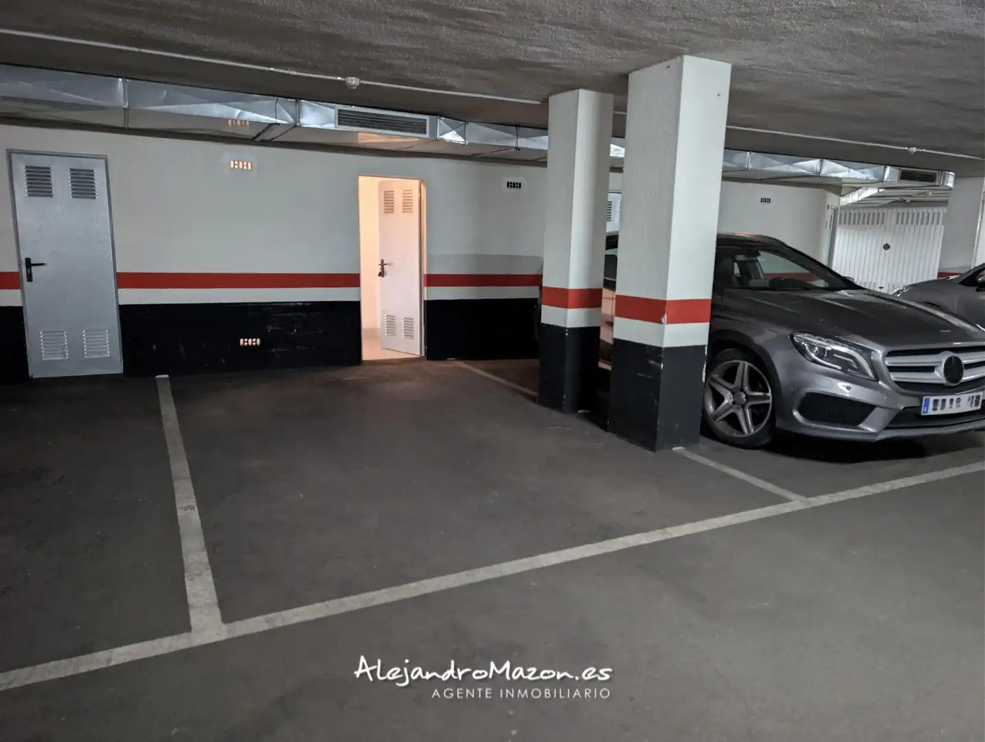 Parking de Piso en venta en Castro-Urdiales con Calefacción, Parquet y Terraza