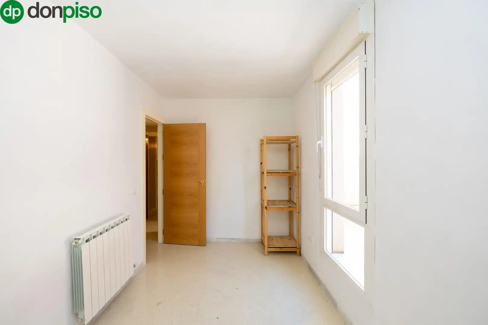 Bedroom of Flat for sale in Granada