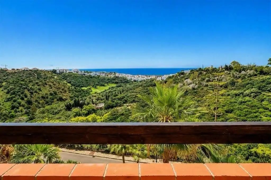 Apartment with pool for sale in La Reserva, imagen 11