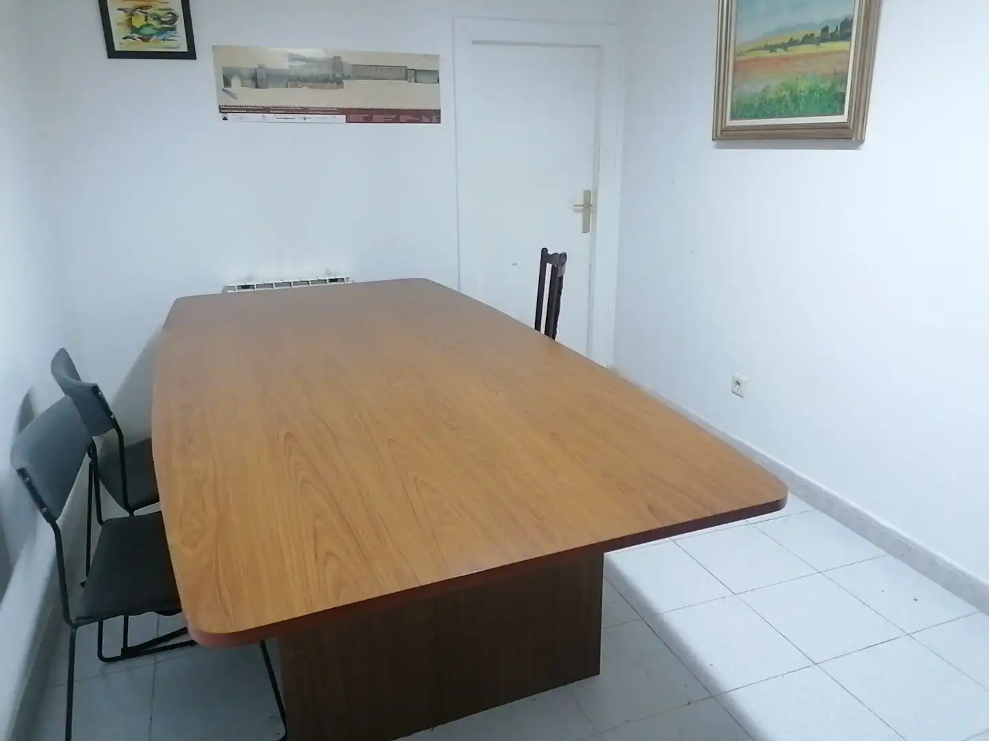 Büro zur Miete in Vitoria - Gasteiz mit Heizung