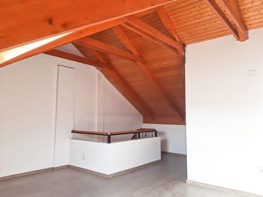 Maison mitoyenne avec balcon à vendre à Tomelloso