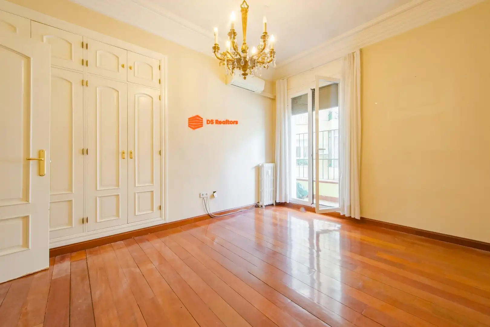 Appartement avec ascenseur à vendre à Calle ALCALA