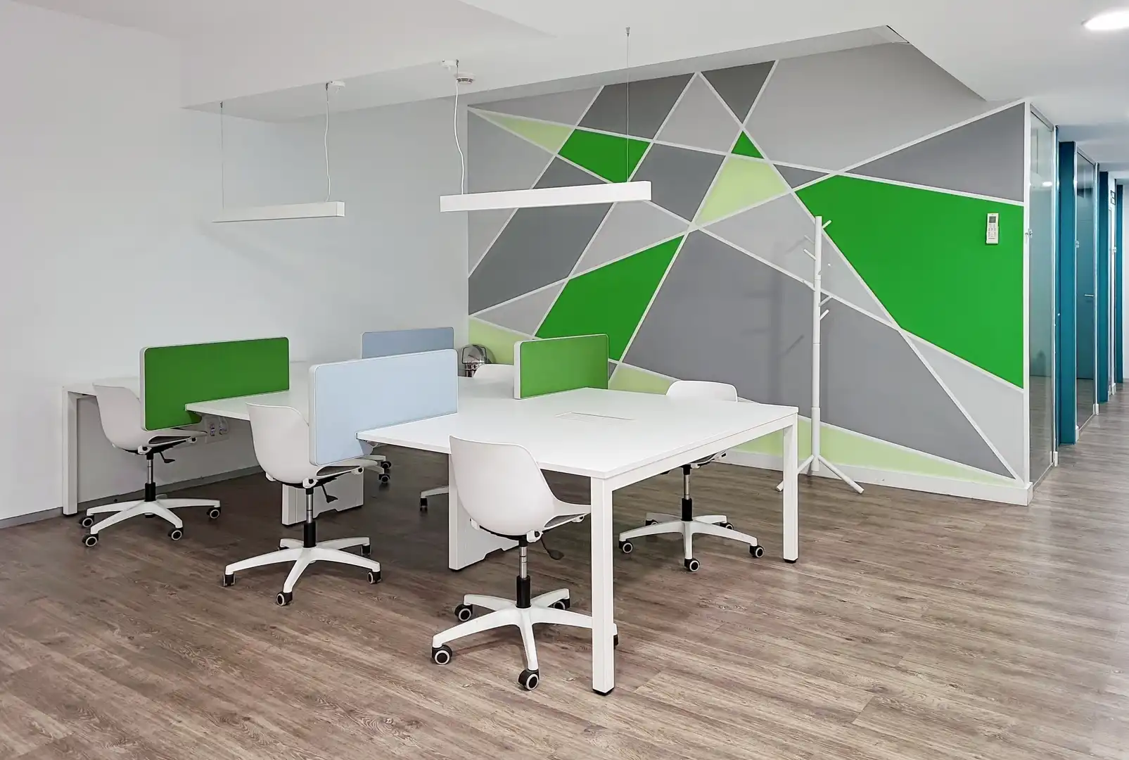 Büro zur Miete in Bilbao  mit Klimaanlage, Heizung und Möbliert