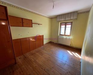 Dormitori de Apartament en venda en Burgos Capital