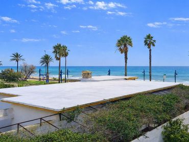 Apartament amb jardí en venda a La Barrosa