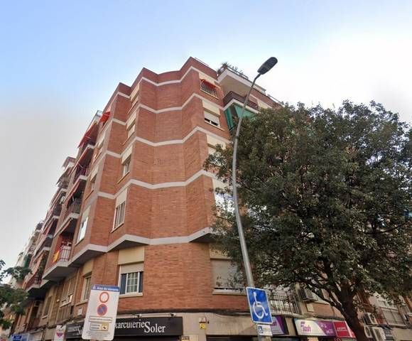 Piso en Venta en Castell - Poble Vell