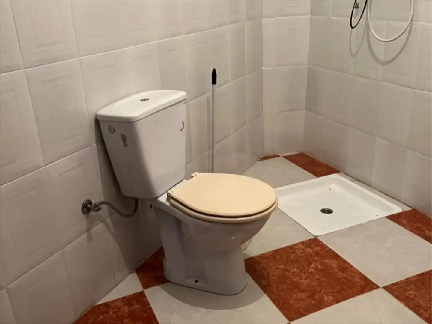 Baño de Piso en venta en Coripe