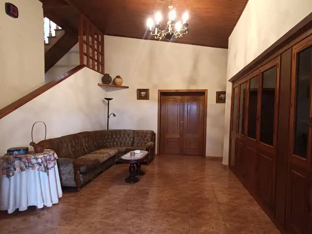 Sala d'estar de Casa o xalet en venda en Ourense Capital  amb Piscina