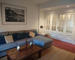 Sala d'estar de Pis de lloguer en Bilbao  amb Calefacció, Terrassa i Moblat
