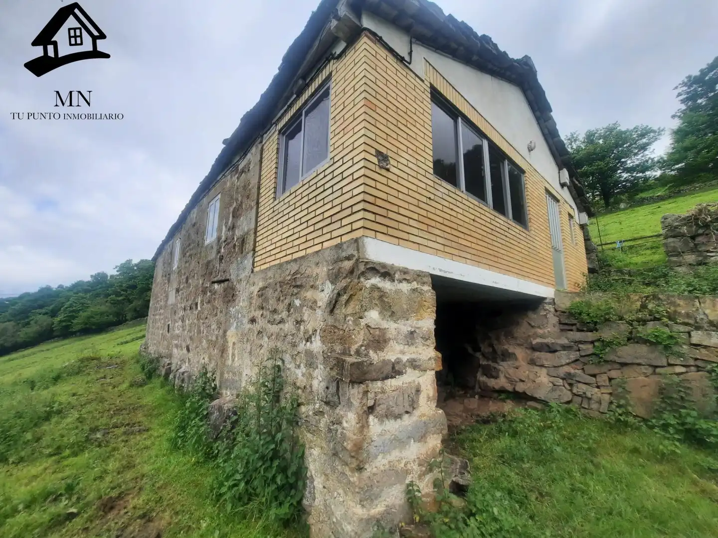 House for sale in San Pedro del Romeral, imagen 2