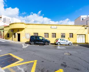 Vista exterior de Casa o xalet en venda en Güímar amb Jardí privat, Terrassa i Piscina