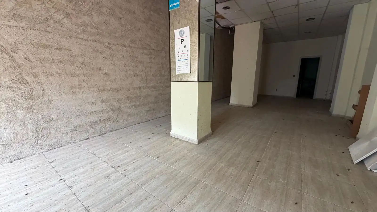 Local comercial de lloguer a Calle Juan de la Cosa 2, imagen 7
