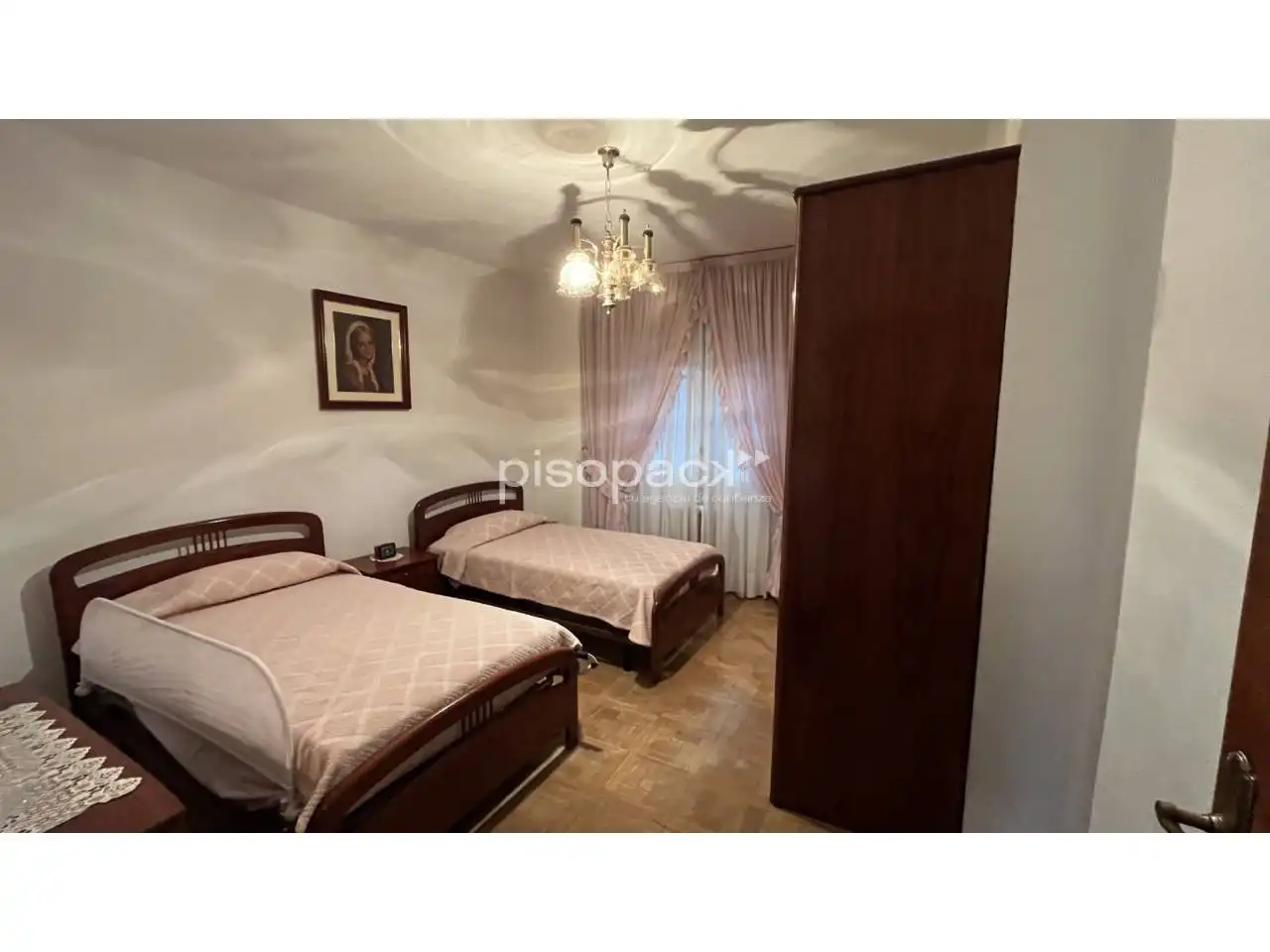 Habitación de Piso en venta en  Pamplona / Iruña con Calefacción y Alarma