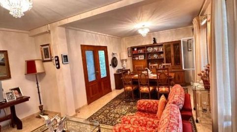 OPORTUNIDAD!!! CASA INDEPENDIENTE  DE TRES PLANTAS EN VENTA EN EL VEINTIUNO, imatge 2