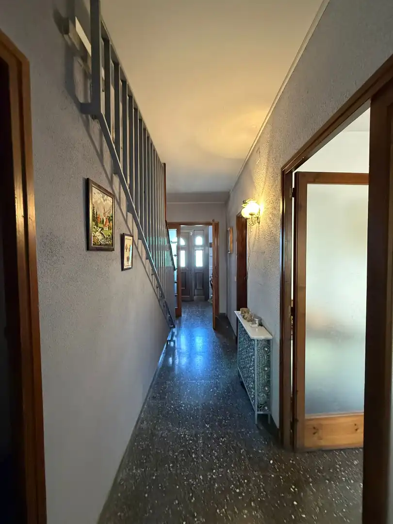 Einfamilien-Reihenhaus zum Verkauf in Sant Celoni mit Klimaanlage, Heizung und Balkon