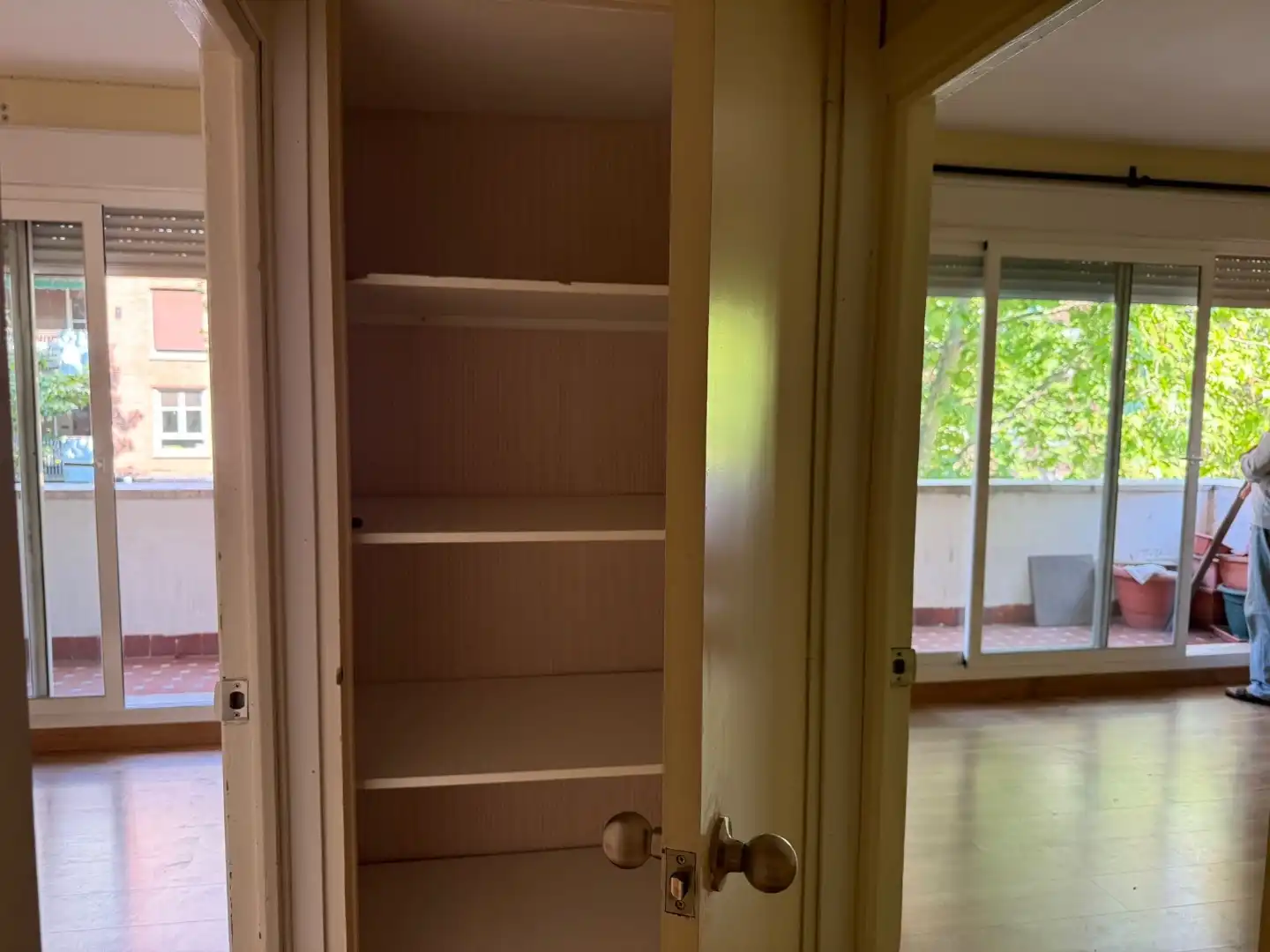 Bedroom of Flat for sale in  Madrid Capital  with Terrace and Balcony