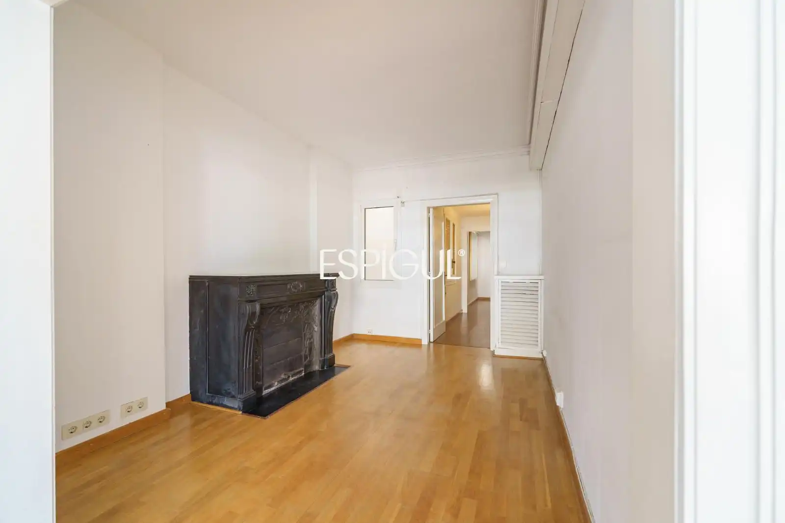 Habitación de Piso en venta en Barcelona con Calefacción, Parquet y Terraza